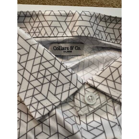 Collars & Co. Semi-Spread Collar Short-Sleeve Polo - Picture 3 of 9